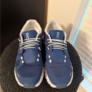 ON Running Blue Sneakers